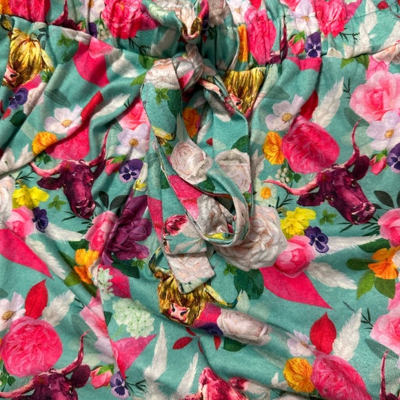 Crazy Train XL floral shorts - Picture 3 of 4